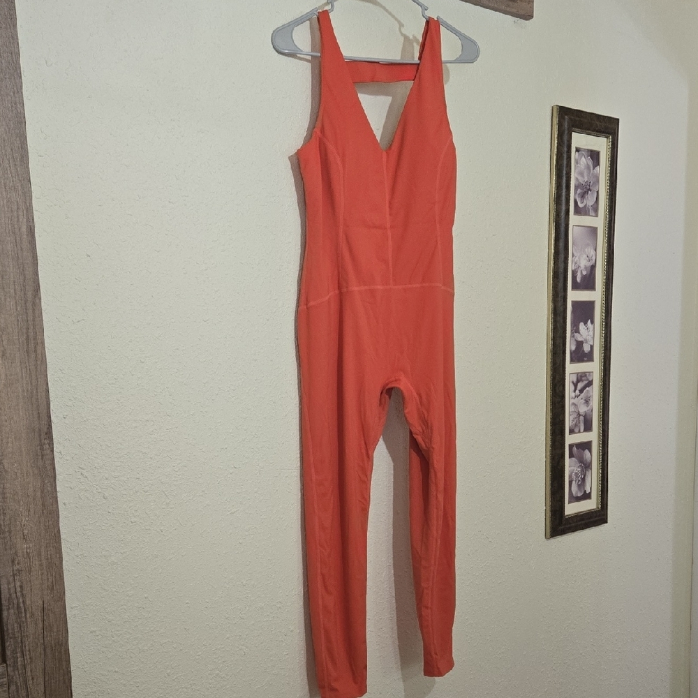 NEW WITH PARTIAL TAG Women's Workout Jumpsuit Watermelon Size Large